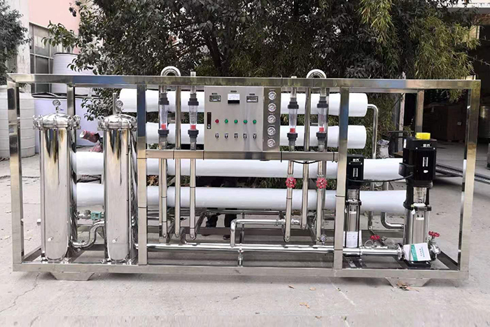 反滲透純凈水設(shè)備怎么調(diào)壓力